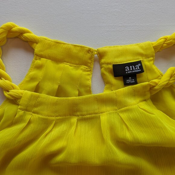 a.n.a. Yellow Size Medium Tunic - Picture 4 of 10